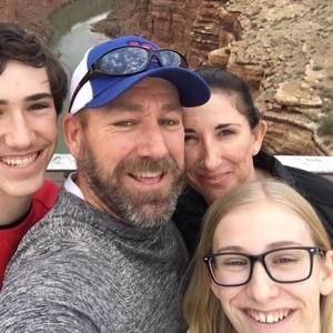 Meet your Posher, Tom